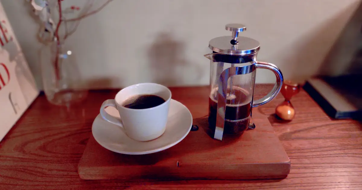 大阪・緑橋 ブックカフェ ホンのジカン